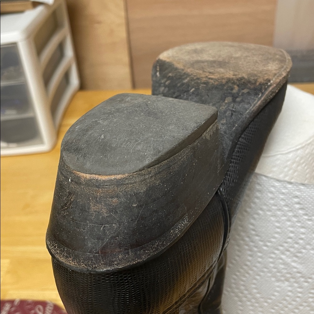 Lucchese Black and Brown Western Boots - Picture 8 of 9